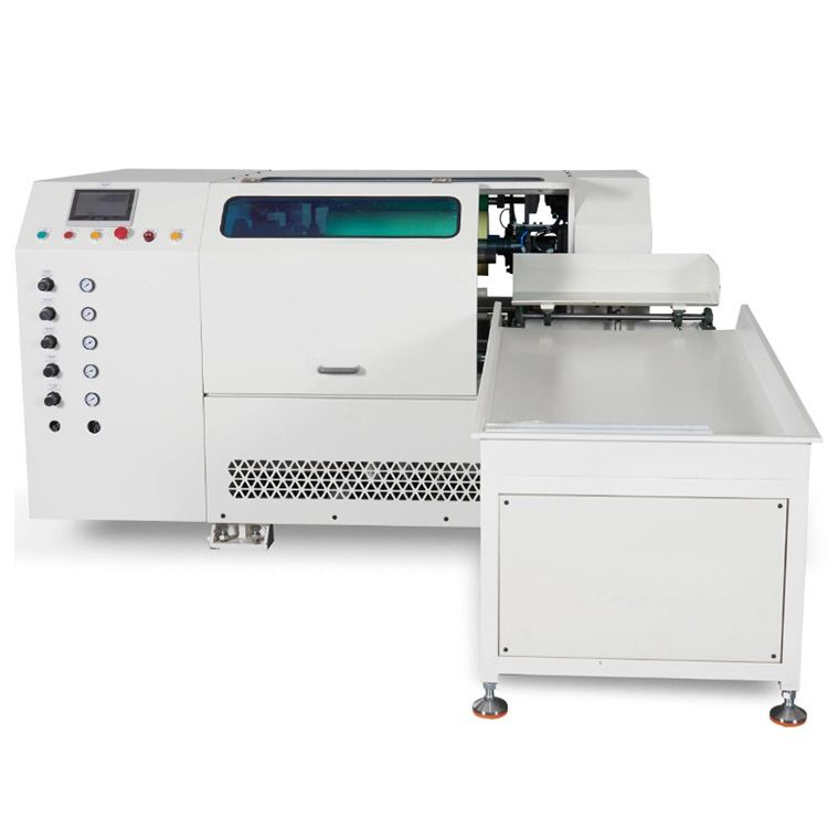 Automatic coreless stretch film rewinding machine