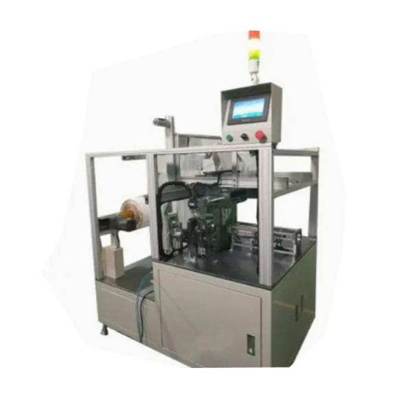 Automatic gauze ball making machine
